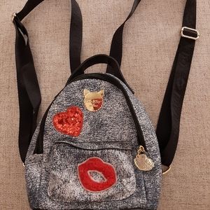 LUV BETSEY by vetsey Johnson. Little girls 🎒 new without tag. Never worn.